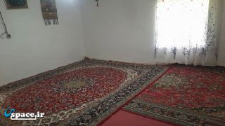 اتاق 35 متری فاقد حمام و سرویس بهداشتی اختصاصی (همکف)