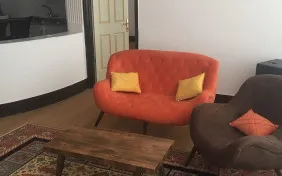 سوئیت یک خوابه چهار نفره (اقامت با صبحانه)