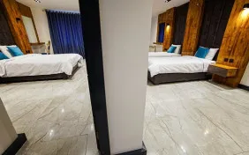 سوئیت چهار نفره (اقامت با صبحانه)