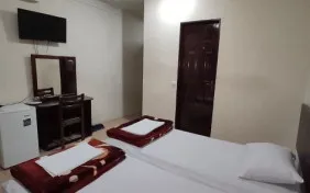 اتاق یک تخته (اقامت با صبحانه)