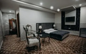 ويلاي اختصاصي استخردار دوخوابه شش نفره (اقامت با صبحانه)