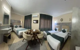 اتاق چهارتخته (اقامت با صبحانه)