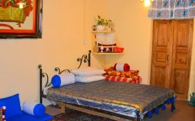 اتاق سه نفره (اقامت با صبحانه )