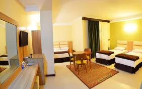 اتاق چهار تخته C (اقامت با صبحانه)