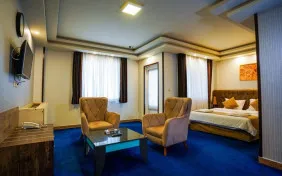 اتاق دو تخته دبل (اقامت با صبحانه)