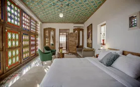 کانکت اورسی سوئیت (اقامت با صبحانه)