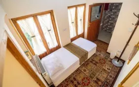 اتاق یک تخته (اقامت با صبحانه)