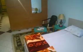 اتاق یک تخته (اقامت با صبحانه)