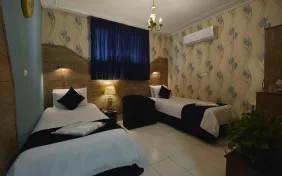 اتاق دوتخته توئین (اقامت با صبحانه)