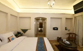 اتاق دو نفره گوشواره طلا (اقامت با صبحانه)