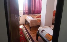 سوئیت یک خوابه سه نفره (اقامت تک)