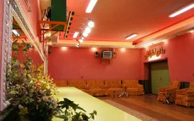 سوئیت سه تخته معمولی جکوزی دار (اقامت با صبحانه)