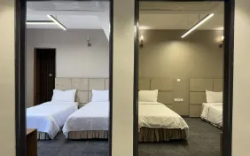 سوئیت دو نفره یک خوابه (اقامت با صبحانه)