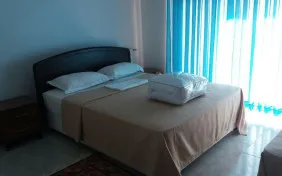 ویلا دوخوابه پنج نفره (اقامت با صبحانه)