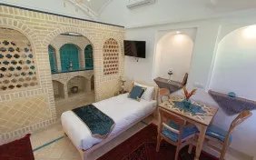 اتاق سه تخته طوبی (اقامت با صبحانه)