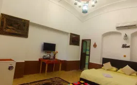 اتاق دو تخته vip هینزا (اقامت با صبحانه)