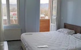 اتاق سه تخته ( تراس دار) (اقامت با صبحانه)