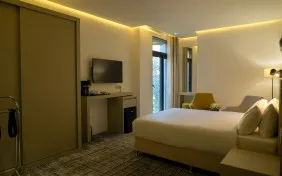 اتاق دوتخته دبل رویال (اقامت با صبحانه)