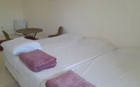 اتاق سه تخته (اقامت با صبحانه)