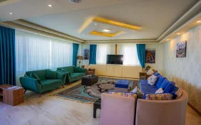 سوئیت دوخوابه چهارتخته رویال (اقامت با صبحانه)