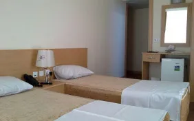 اتاق دو تخته توئین (اقامت با صبحانه)