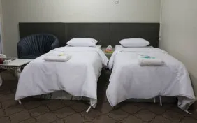 اتاق دوتخته توئین (اقامت تک)