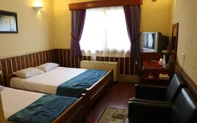 اتاق سه تخته فاز 1 (اقامت با صبحانه)