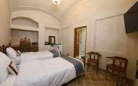 اتاق سه تخته زاویه (اقامت با صبحانه)