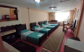 اتاق چهار تخته (اقامت با صبحانه)