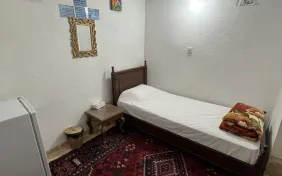 اتاق یک تخته آویشن سرویس داخل اتاق (اقامت با صبحانه)