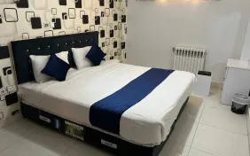 آپارتمان دوخوابه دو تخته (اقامت با صبحانه)