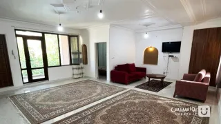 سوئیت یک خوابه شماره پنج دارای سرویس بهداشتی اختصاصی (طبقه دوم)