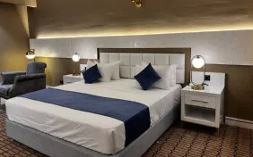 اتاق دو تخته دبل (اقامت با صبحانه)