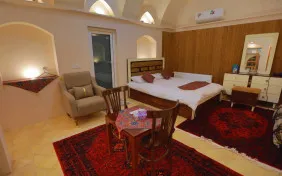 اتاق دوتخته دیبا ( طبقه اول ) (اقامت باصبحانه)