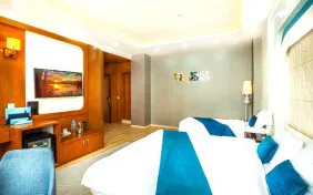 اتاق سه تخته (اقامت با صبحانه)