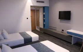 اتاق دو تخته توئین (اقامت با صبحانه)