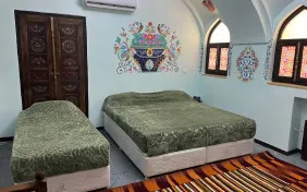 اتاق سه تخته رویال زمرد (اقامت با صبحانه)