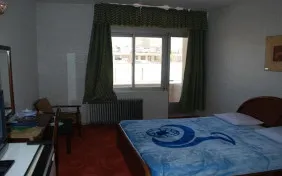 اتاق یک تخته (اقامت با صبحانه)