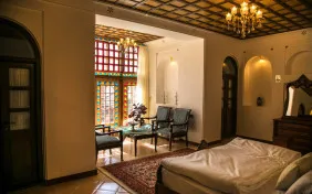 سوئیت هفت نفره باوان (اقامت با صبحانه)