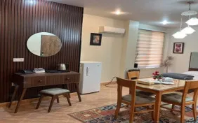 ویلا یکخوابه چهارنفره ممتاز (اقامت با صبحانه)