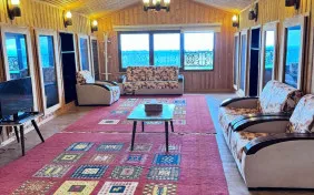 ویلای سنتی چهانفره (اقامت باصبحانه)