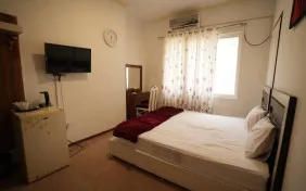 اتاق یک تخته