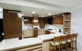 آپارتمان دوخوابه سه تخته (اقامت با صبحانه)