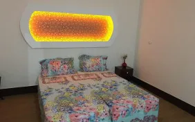 سوئیت یک خوابه دو نفره (اقامت با صبحانه)