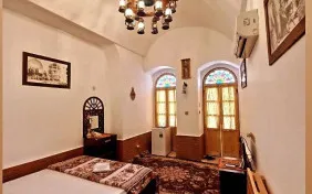 اتاق دو تخته سارونا (اقامت با صبحانه)