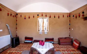 اتاق چهارنفره کفخواب کومه