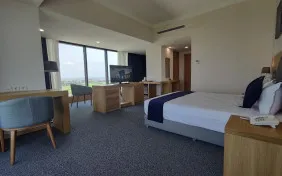 اتاق دو تخته دبل پانوراما(طبقه4 تا10)(5ستاره) (اقامت با صبحانه)