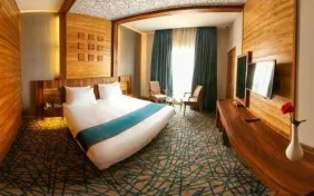 اتاق دو تخته دبل(4ستاره) (اقامت با صبحانه)