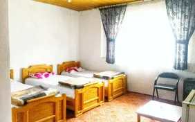 اتاق سه تخته (اقامت بدون صبحانه)