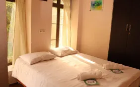 اتاق دو تخته سعدی (اقامت با صبحانه)